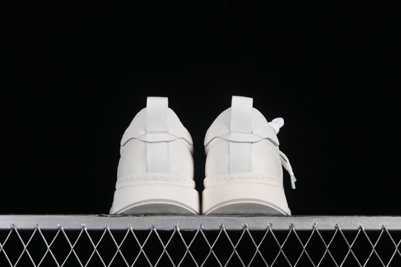 Ecco Soft 60th Anniversary Street Fun Collection Versatile White Sneakers - 63335301002