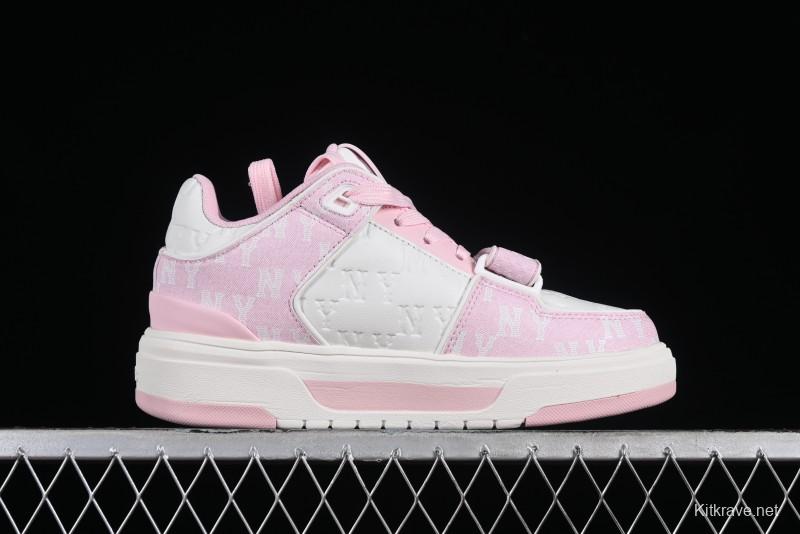 MLB NY Chunky Liner New York Yankees Velcro Print Logo Lightweight Platform Casual Sneakers - 3ASXCMM4N50PKS