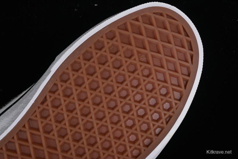 Vans Classics Knu Skool White Green Chunky Tongue Retro Sneakers - VN0009QCV0N