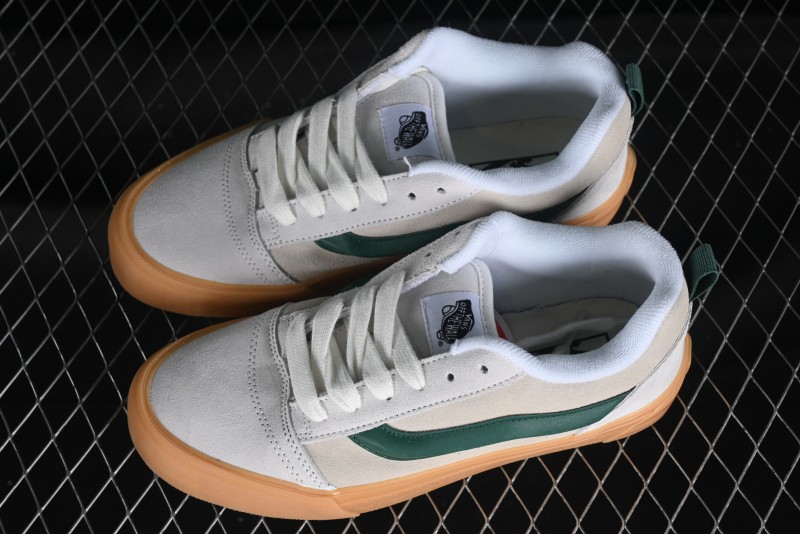 Vans Knu-Skool VR3 Lx Low-Top Retro Sneakers in Grey Green with Gum Sole - VN000CS0DWM