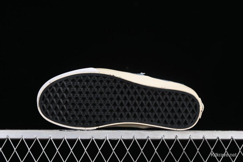 Vans TDC Tokyo Design Collective Old Skool Slip-On Premium Low-Top Casual Sneakers with 90s Retro Running Shoe Inspired Design - VN000MXHBGK