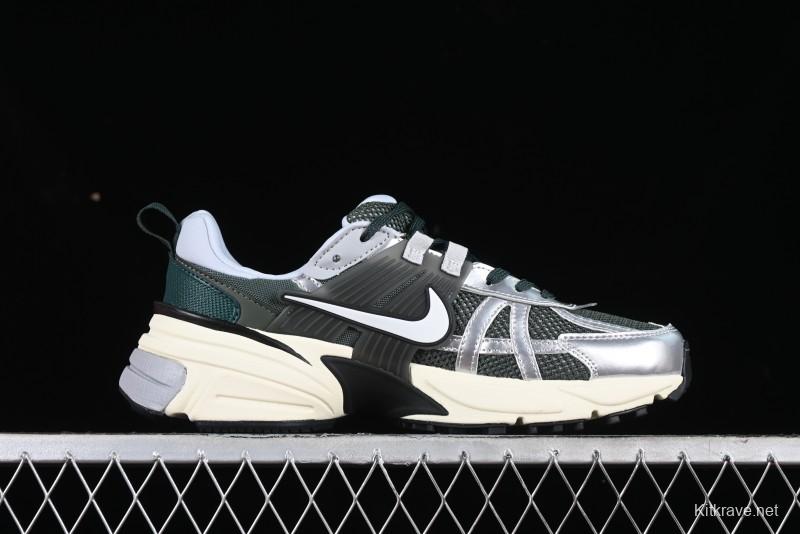 Nike V2K Runtekk 3XL Retro Low-Top Running Shoes with Shock Absorption and Anti-Slip Design - HJ4497-300