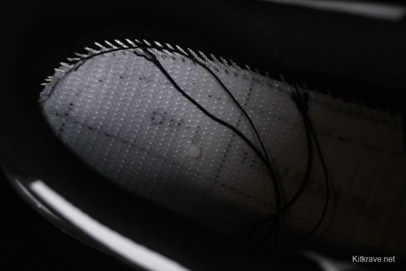 Nike Air Force 1 '07 Low Casual Sneakers with Broken Swoosh Design - HF9096-001