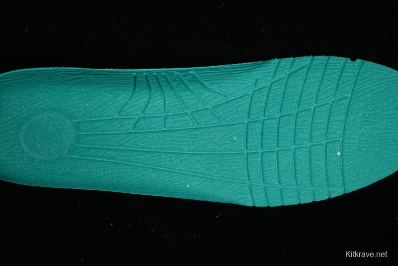 New York Yankees MLB Chunky Runner Denim Monogram Lightweight Casual Sneakers - 3ASHCRM3N43BRS