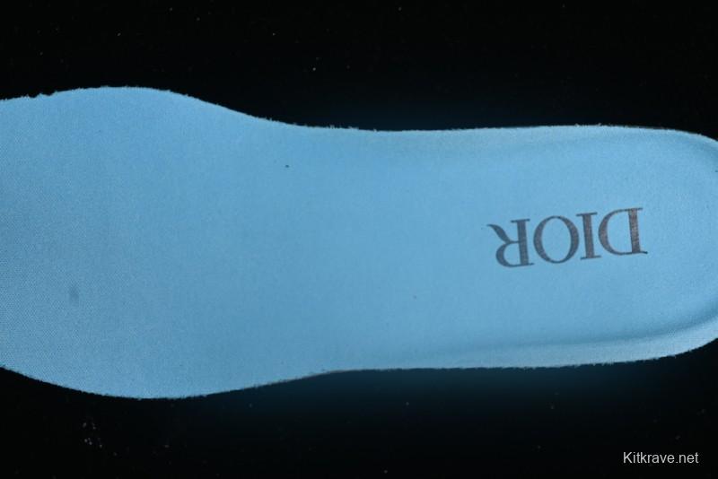 Dior B30 Sneakers with Reflective CD30 Logo and Lightweight Rubber Sole - CD30