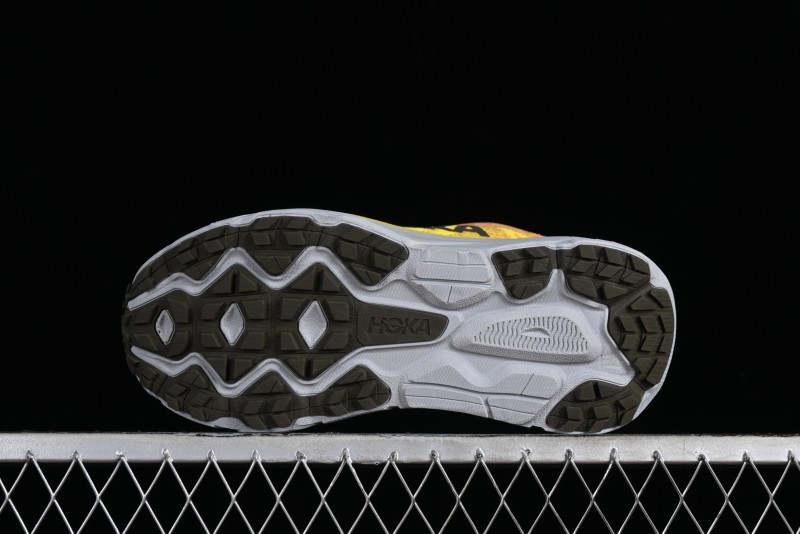 Hoka One One Challenger ATR 7 Low Trail Running Shoes with Enhanced Cushioning and Breathable Mesh - 1134497 PFGY