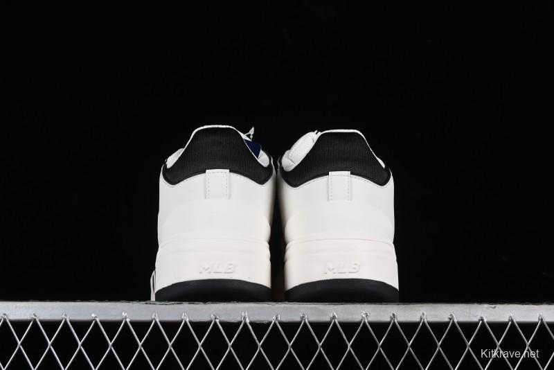 MLB Chunky Liner New York Yankees Hook & Loop Lightweight Platform Sneakers with 6cm Height Increase - 3ASXLMB3N50BKS