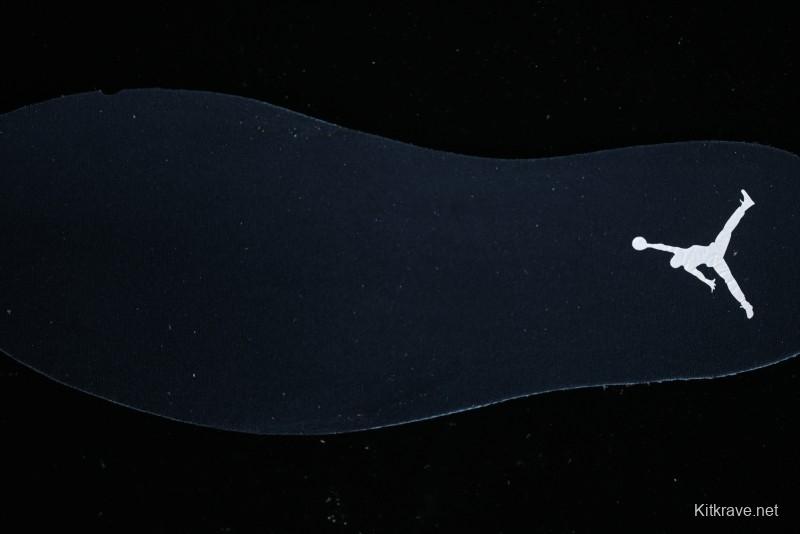 Nike Air Jordan Legacy 312 Low Sneakers with Velcro Strap and Triple Sole Design - HM3709-141