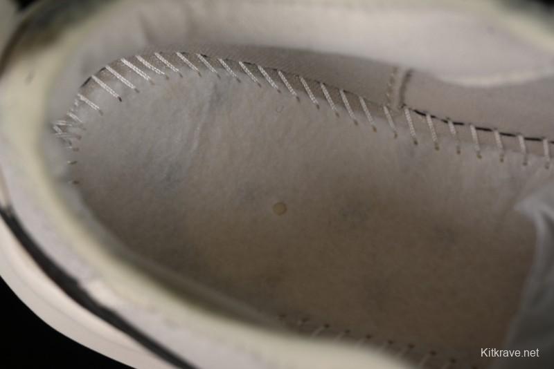 Nike TC 7900 Retro Dad Shoes with Reflective Swoosh and Cushioned Sole - DD9682-003