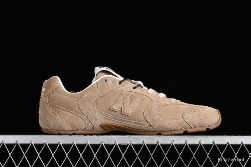 Miu Miu x New Balance 530 Low-Top Retro Running Sneakers with Deconstructed Design - 38165
