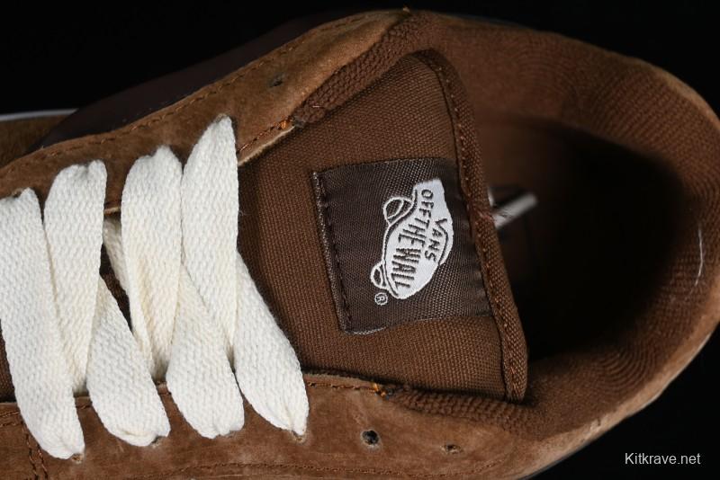 Vans Classics Knu Skool Retro Sneakers with Enlarged Toe and Thickened Trim - VN0009QCLC5