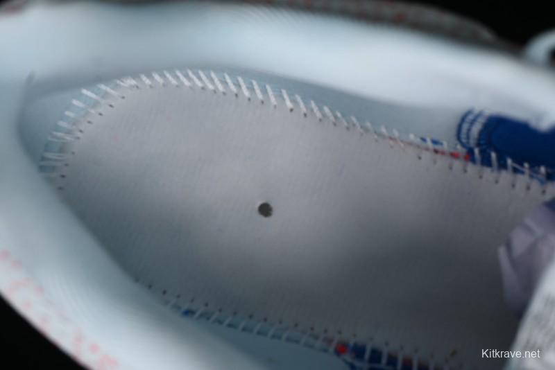 Nike Zoom Winflo 11 Running Shoes with Lunar-Inspired Mesh and Enhanced Cushioning - FJ9509-402