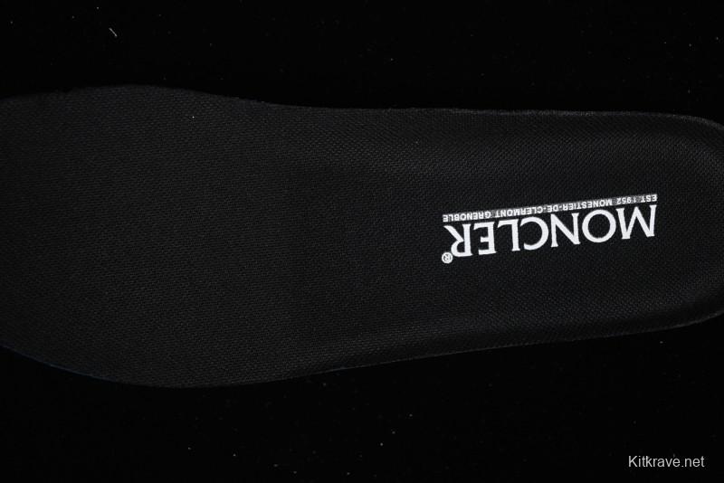 Moncler Trailgrip GTX Hiking Shoes with Cordura Nylon Gore-Tex Waterproof and Vibram Outsole - M00240M3457