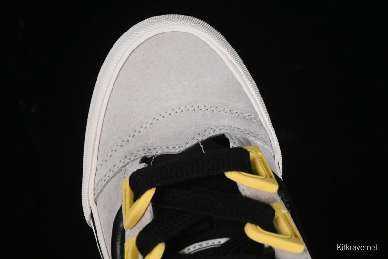 Vans Knu Skool Low Top Retro Casual Vulcanized Sneakers in Grey Black - VN000CZUVA3