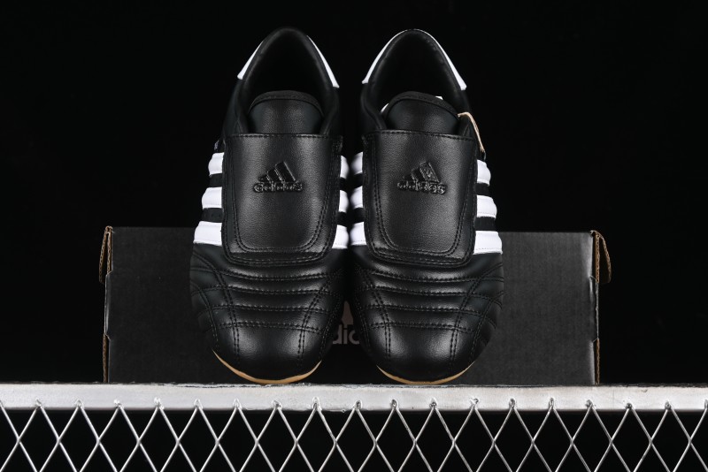 Adidas Originals Taekwondo JQ4775 Low-Top Training Shoes for Comfortable Non-Slip Workouts