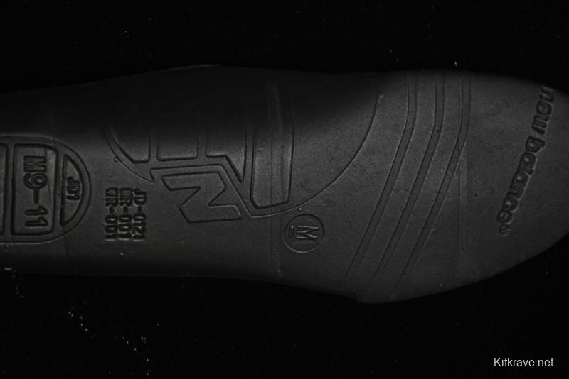 New Balance 990 Series Premium Retro Running Shoes with Carbon Fiber Midsole - U990LO6