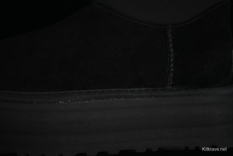 UGG Dakota 5CM Classic Wool Snow Boots with TREADLITE Outsole - 1168170