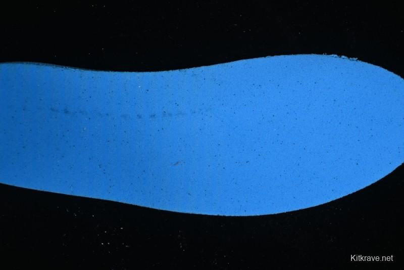 Nike Air Jordan 1 Low Retro Basketball Shoes in Black and White - 553558-043