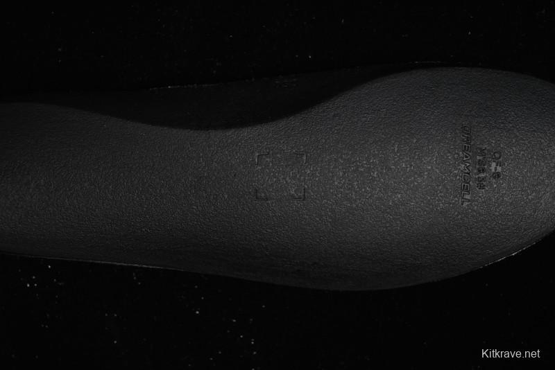 Nike Air Jordan 1 High OG Retro Basketball Shoes with Black Toe Design - DZ5485-106