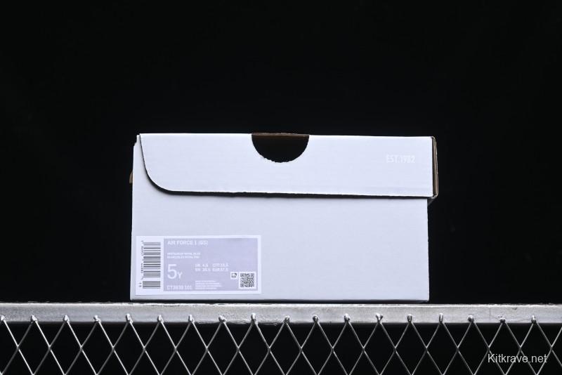 Nike Air Force 1 '07 Low Top Leather Casual Sneakers with Full-Length Air Cushion - CT3839-101