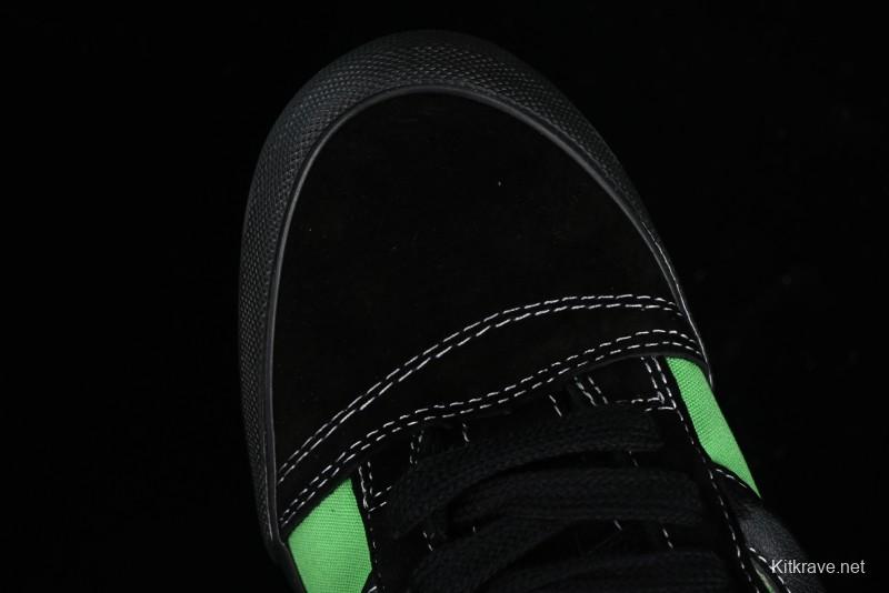 Vans Classics Knu Skool Retro Sneakers with Thickened Tongue and Enlarged Toe - VN0009QCSWE