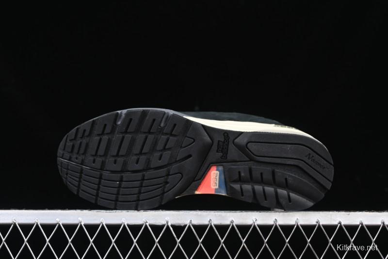 New Balance Made In USA 992 Classic Retro Running Shoes with Superior Cushioning - M992BL