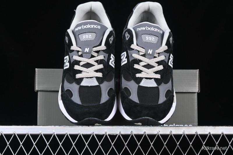 New Balance Made In USA 992 Classic Retro Running Sneakers with Superior Comfort - M992BK