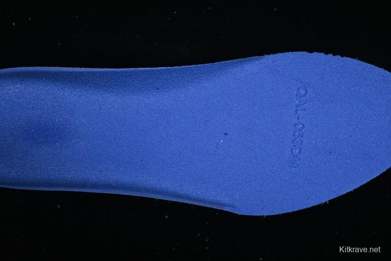 Fila Breathable Cat Paw Sneakers F52W432103FBK with Lightweight Eco-Friendly Material and Cushioned EVA Midsole