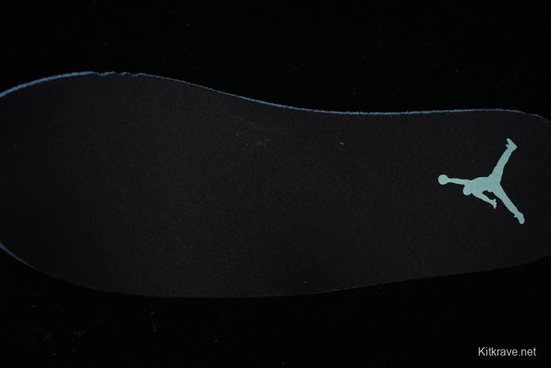 Nike Air Jordan 1 Mid AJ1 Basketball Shoes in Black White Silver - DQ8423-103