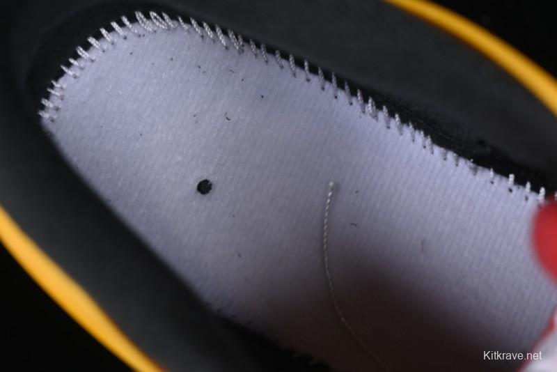 Nike Air Jordan 4 Remastered Retro Sneakers in White Green with Gum Sole - FQ7939-007