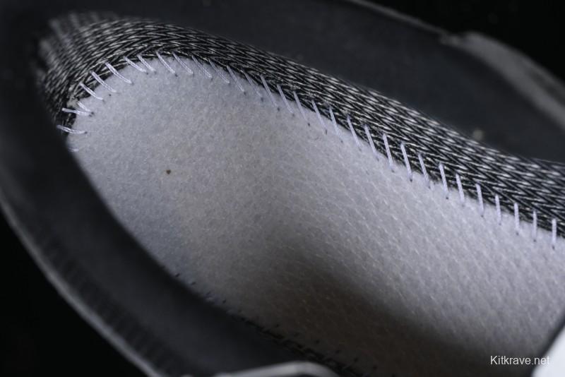 New Balance 2002 Series Retro Casual Running Shoes with Upgraded N-ERGY Cushion - M2002RXZ