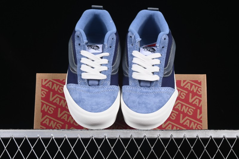 Vans Knu Skool Low-Top Retro Chunky Sneakers - VN0009QCBLK