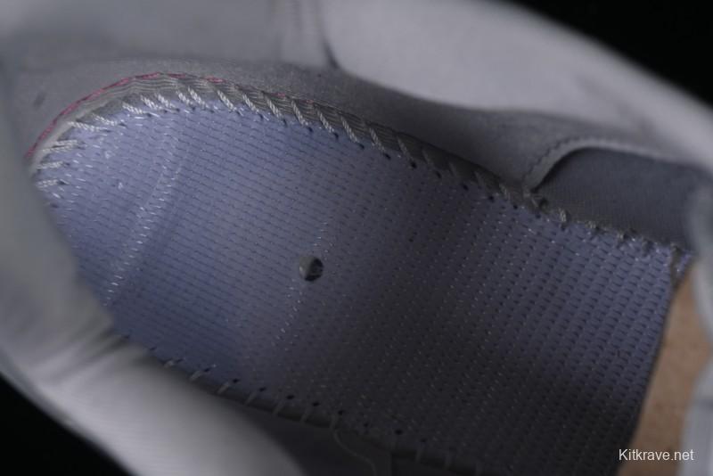 Nike Air Max Dn Running Shoes with Dynamic Air Cushion Technology - HF5509-001