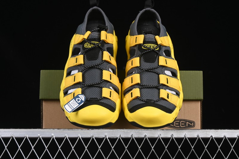 Keen Newport H2 Outdoor Sports Water Sandals with Drainage and Toe Protection - 1026686YELLOW