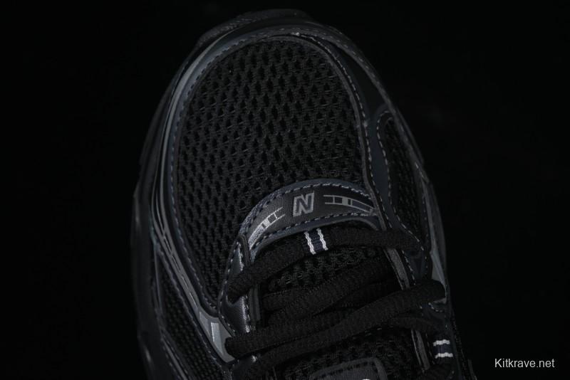 New Balance 740 Black and Silver Retro Running Sneakers for Men