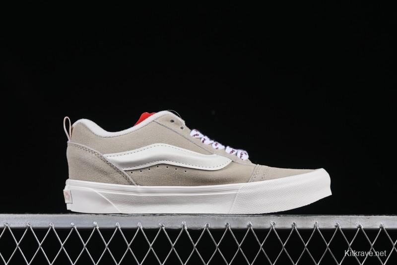 Vans Knu Skool Low-Top Retro Chunky Sneakers - VN000D6ZE2S