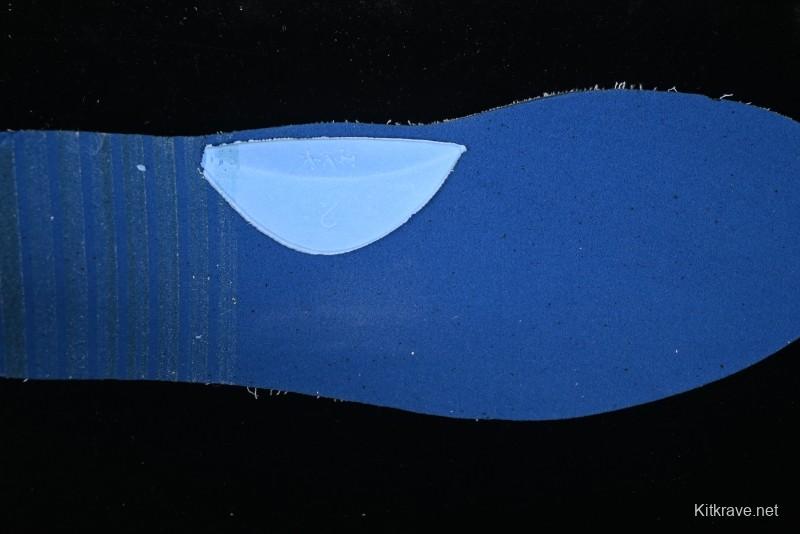 Asics Vintage-Style Sneakers - Soft Pink & Neutral Beige