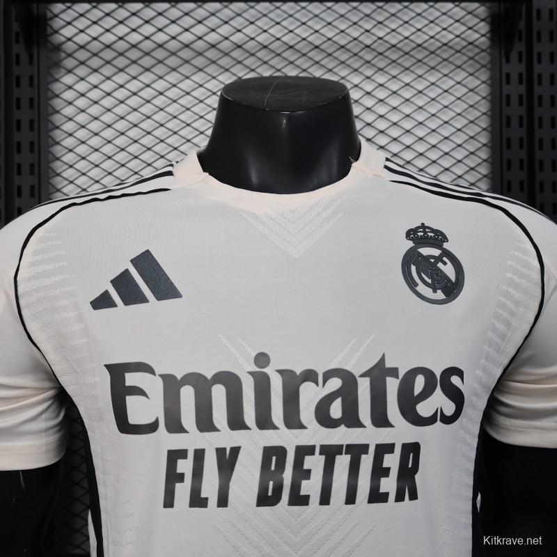 Player Version 25/26 Real Madrid White with Textured Pattern Jersey