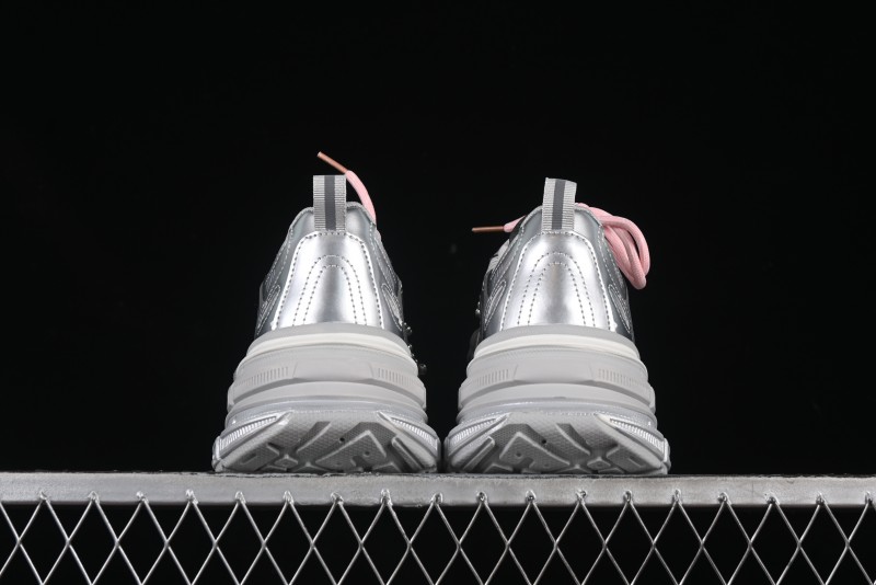 GG-CC Thick Sole Casual Running Shoes with Fashionable Design - G25S2507 Silver