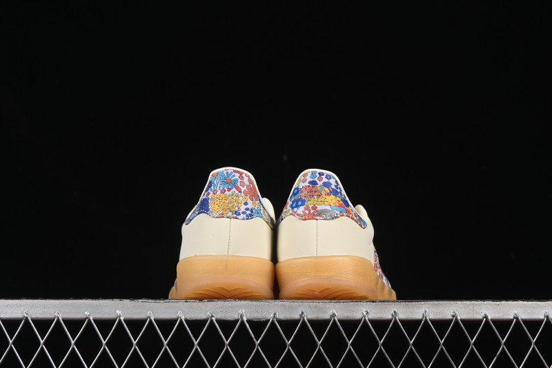 Adidas Originals Gazelle Indoor Retro Casual Sneakers with Anti-Slip and Wear-Resistant Design - JH7370