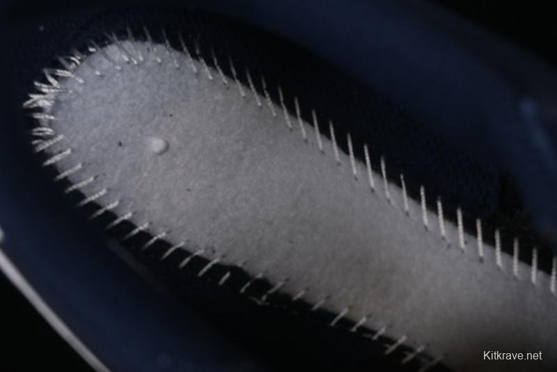 Nike Classic Cortez Leather Retro Running Shoes with Cushioned Sole - HF0263-400