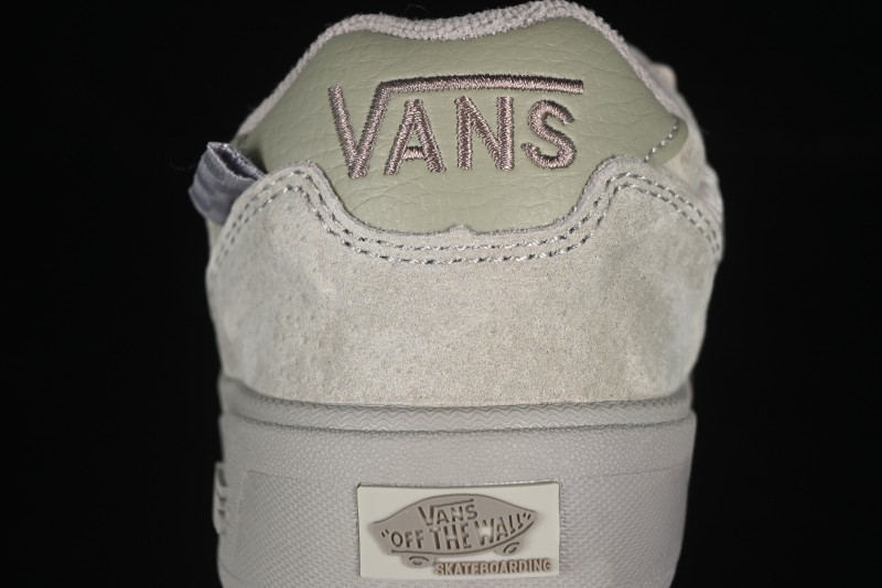 Vans Wayvee Low-Top Retro Skate Shoes - VN0A2Z3RFOG