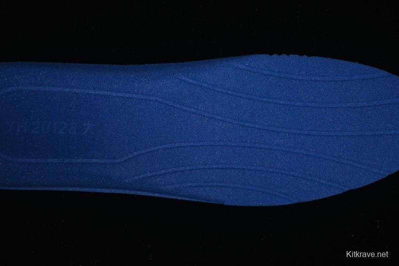 Ecco Men's Casual Series Fashion Sneakers with Shock-Absorbing Sole and Breathable Upper - 63082901002