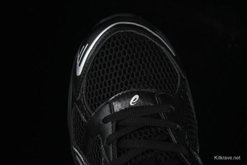 Asics Tiger GEL-1130 Low-Top Casual Running Shoes with Outdoor Style and GEL Cushioning - 1201A906-001