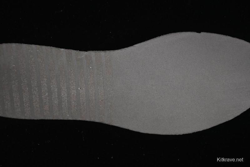 Nike V5 RNR Millennium Classic Retro Running Shoes with Foam Midsole - HJ5228-100