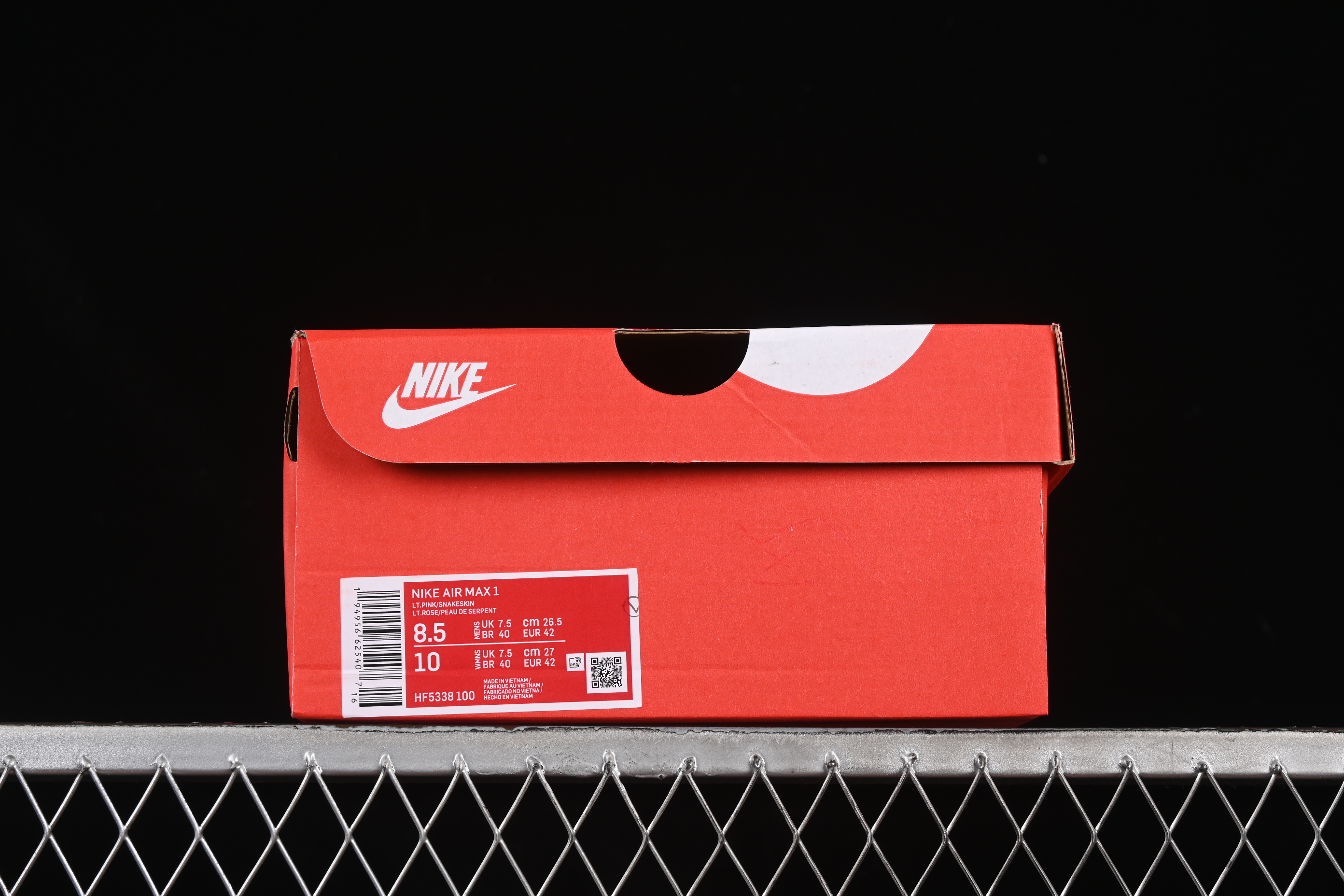 Nike Air Max 1 Retro Running Shoes with Half-Sole Air Cushion - HF5338-100