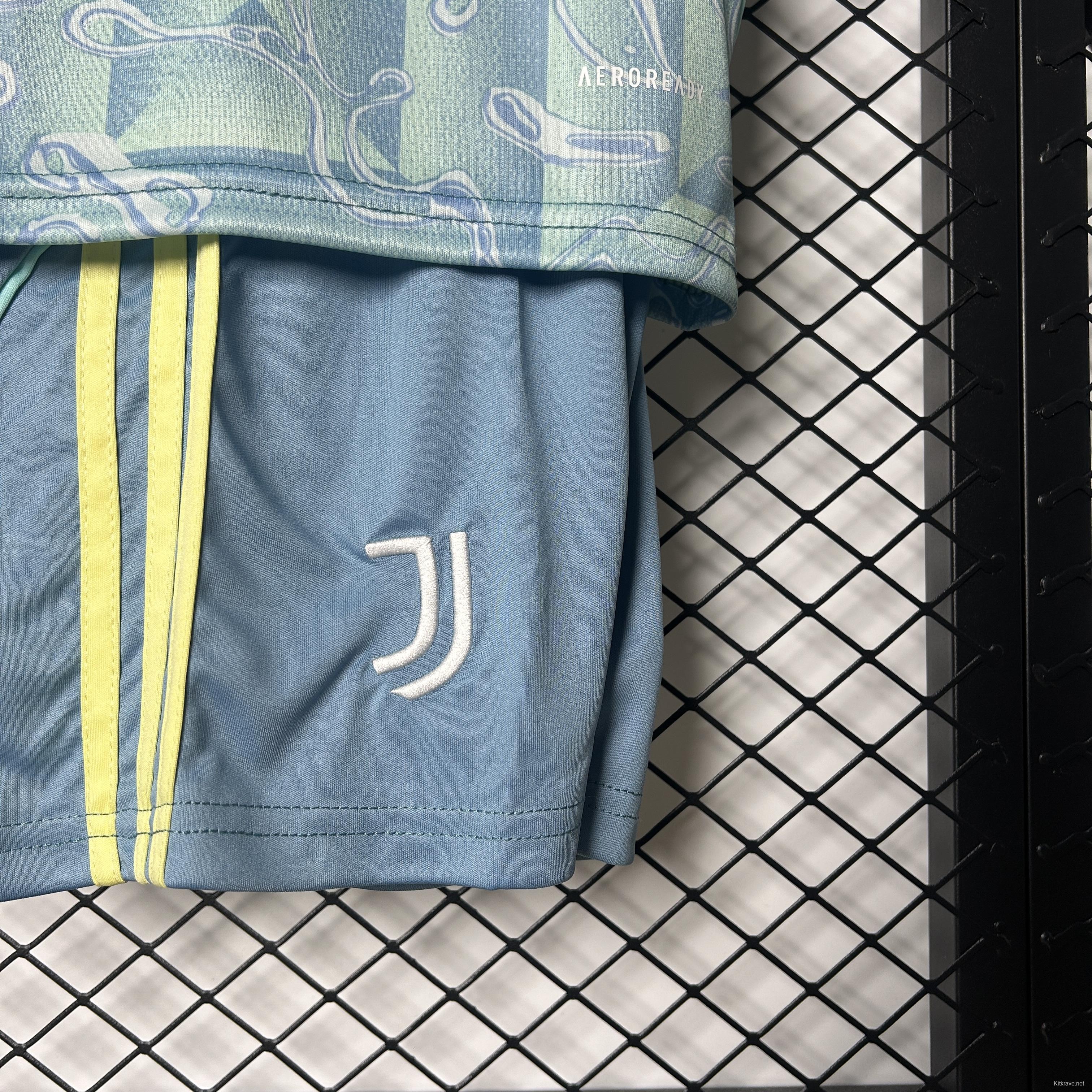 25/26 Kids Juventus Away 16-28 Jersey
