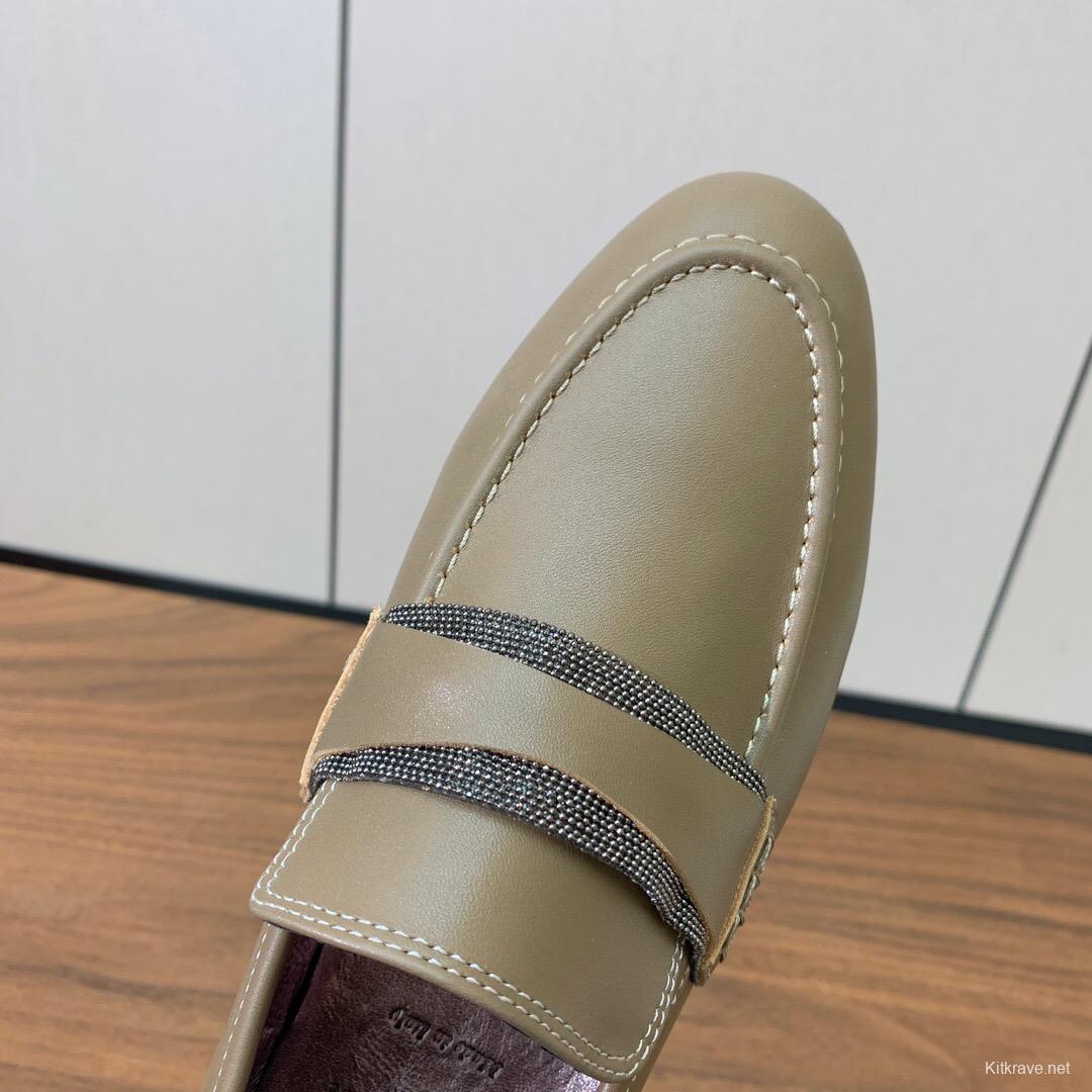 2025/Women Brunello Cucinelli Almond Leather Loafers Handmade Chain Detail LY00360(F)