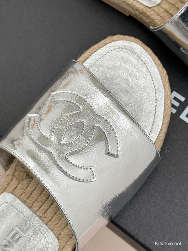 2025 Slippers Chanel Silver Leather Espadrille CC KFY00230
