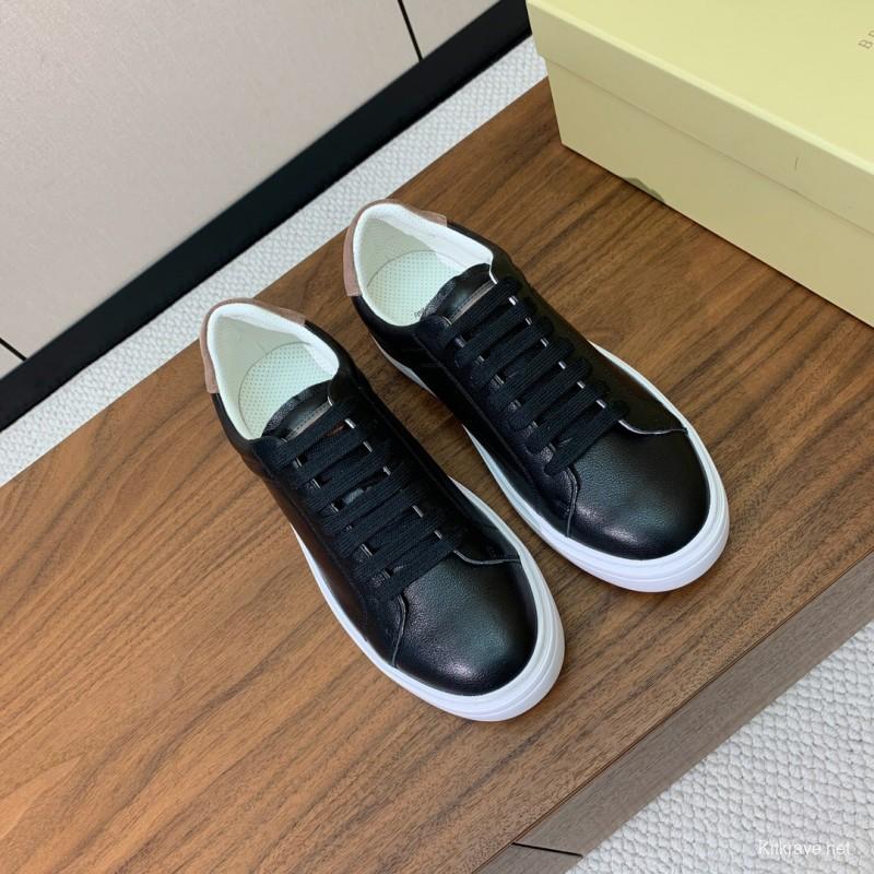 2025 Men Brunello Cucinelli Black Leather Casual Sneakers With White Rubber Sole And High Elasticity Insole KFY00310(M)